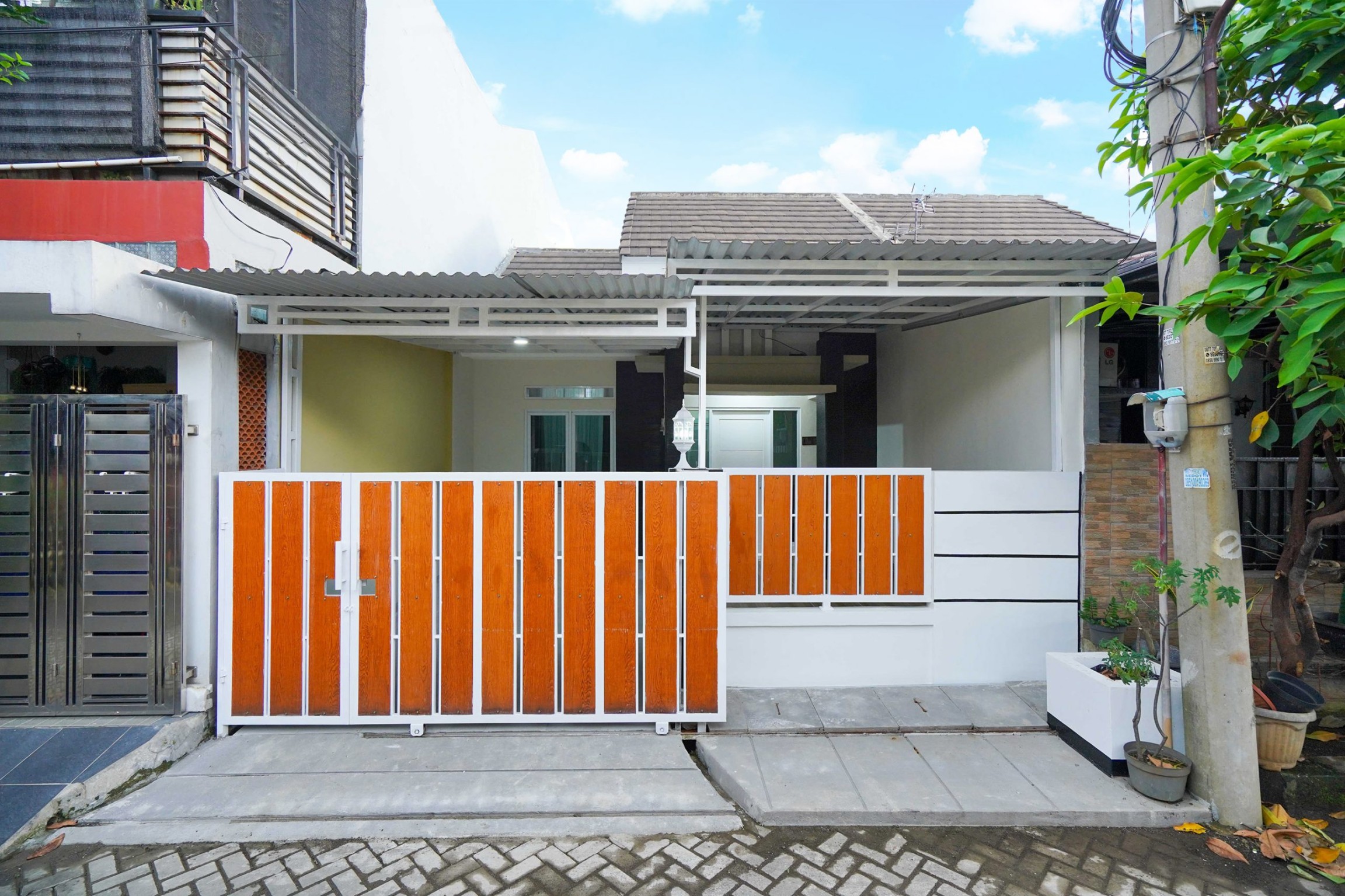 pagar rumah sederhana tapi cantik